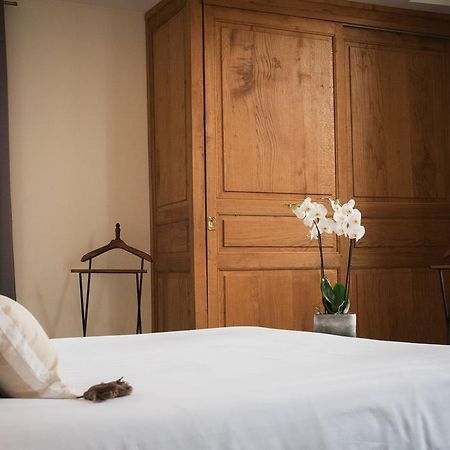Demeure Des Girondins Apartment Saint-Emilion Bagian luar foto