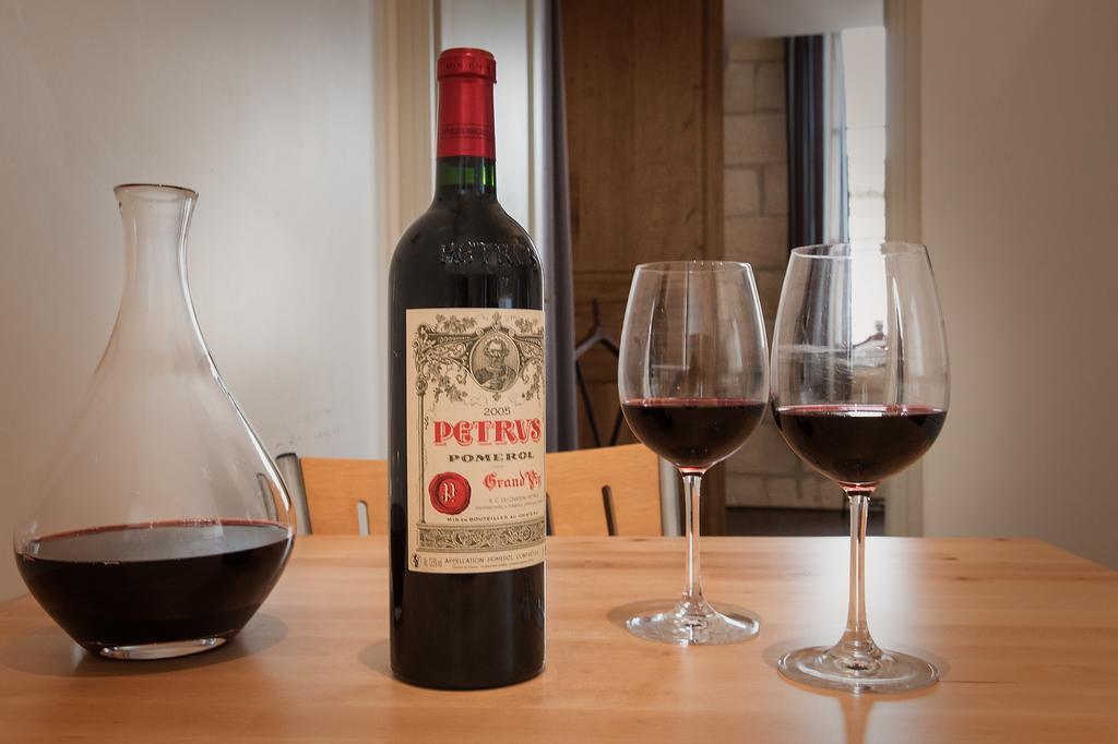 Demeure Des Girondins Apartment Saint-Emilion Bagian luar foto