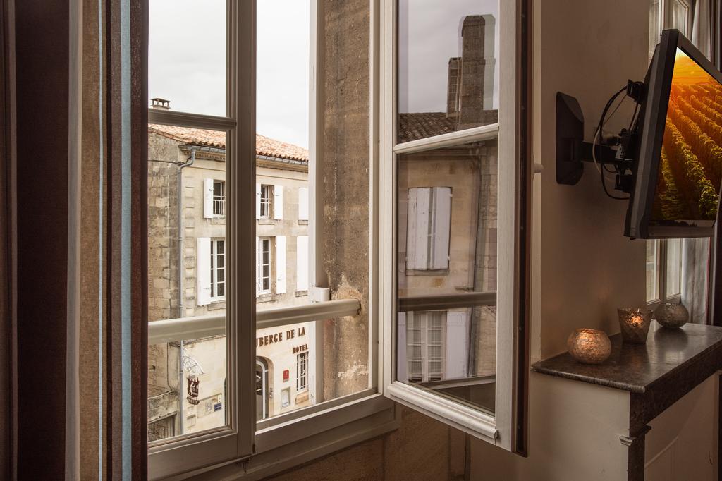 Demeure Des Girondins Apartment Saint-Emilion Bagian luar foto